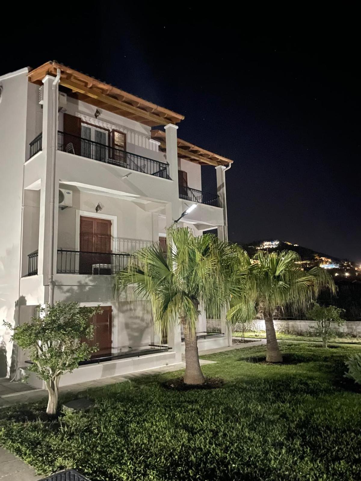 Casa Alema Apartment Ipsos